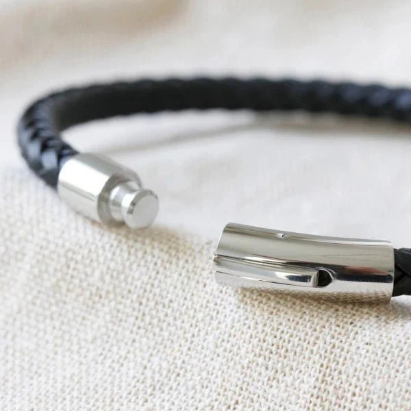 Personalisiertes Männerarmband - mit diskreter Gravur auf Innenseite - SEVOLY